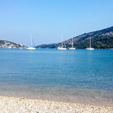 Charming House Sea View Ferienhaus